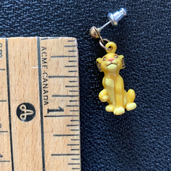 Lion King “Simba” Girls Pierced Earrings - Picture 4 of 4